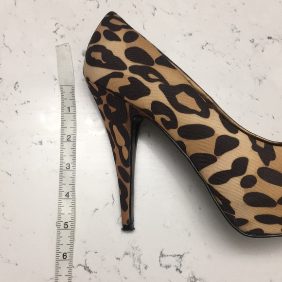 Leopard heels - Picture 4 of 6